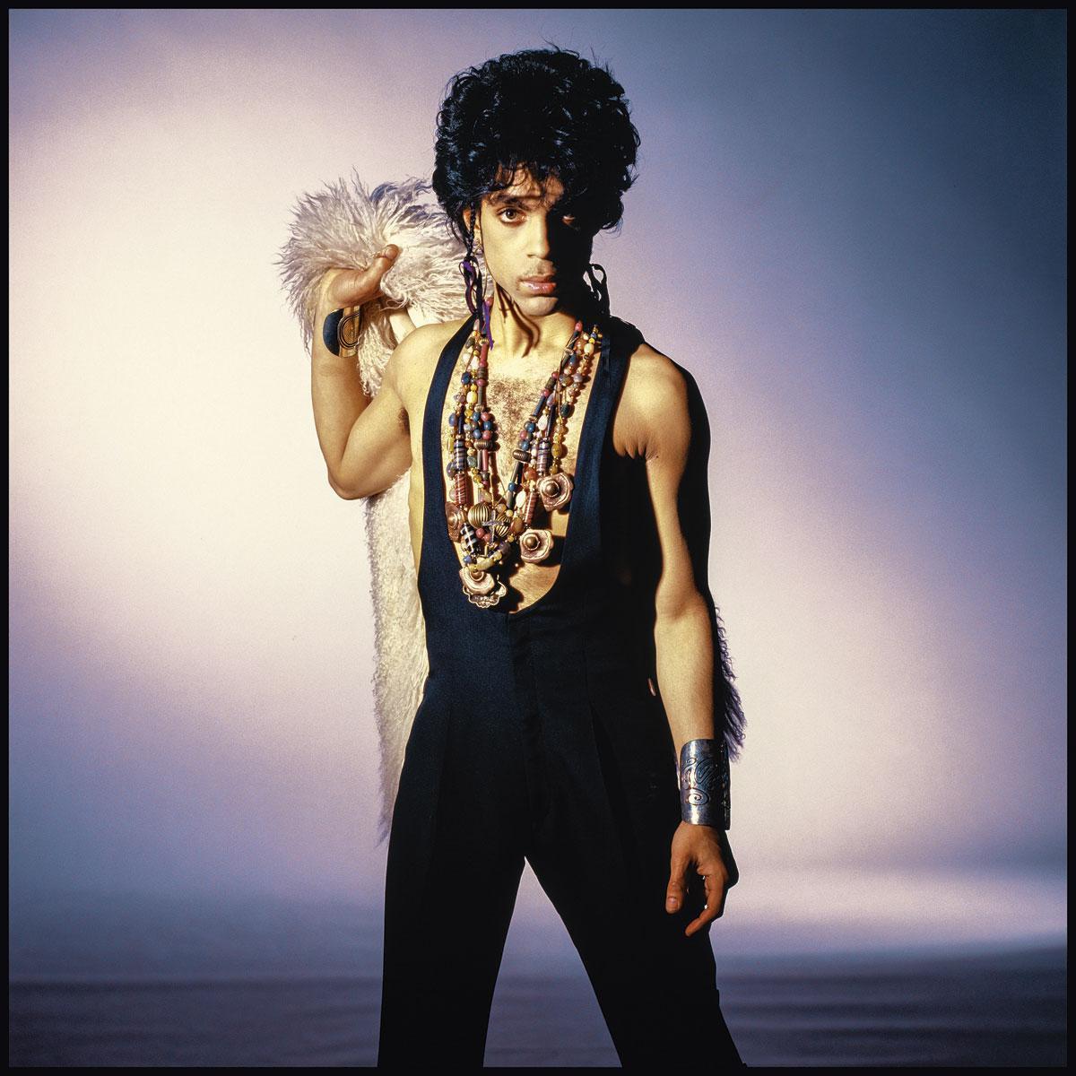 Prince, mélangeant les styles, floutant les genres.