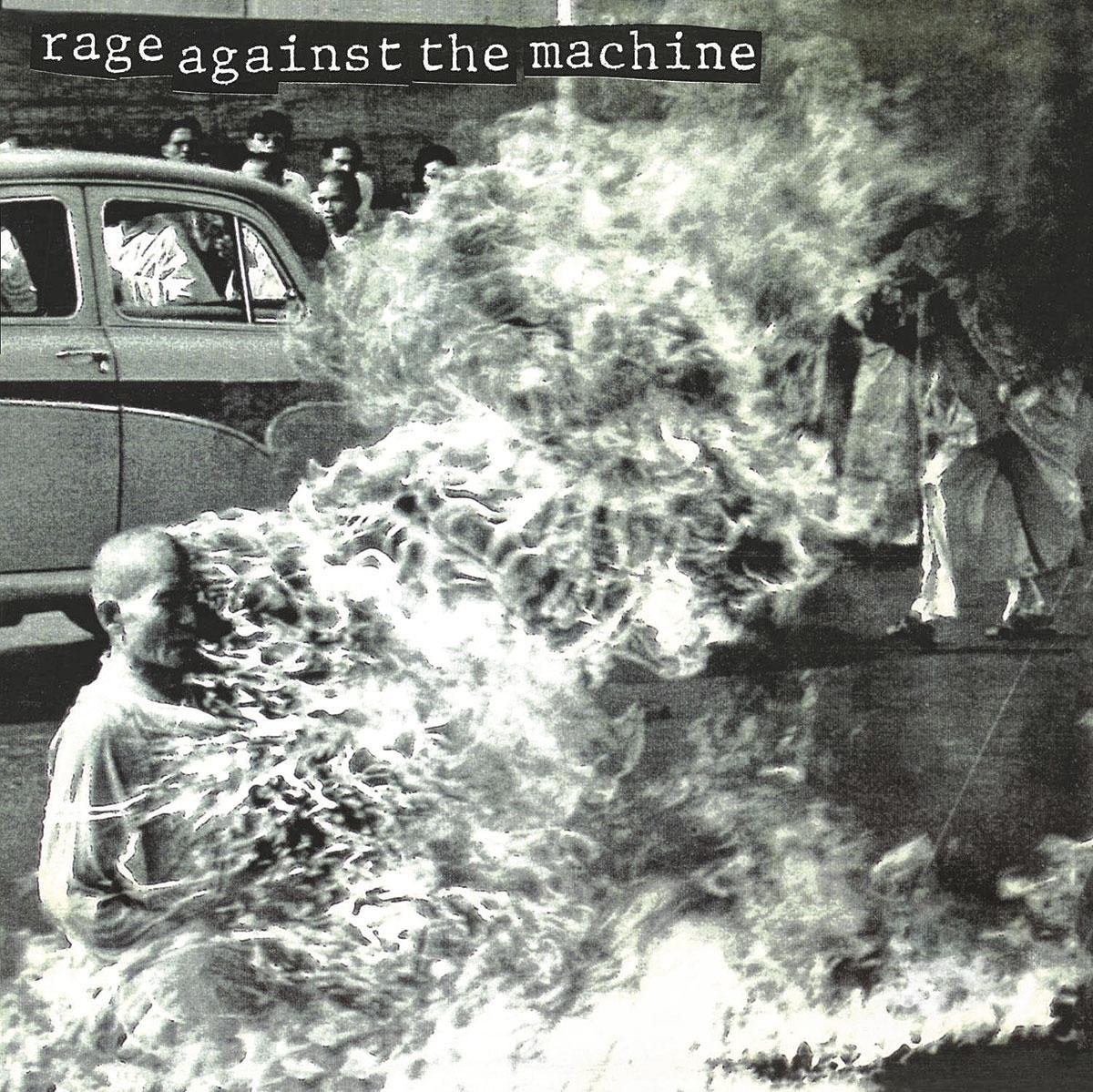 Rage Against The Machine  Rage Against The Machine (1992) La photo d'un moine bouddhiste vietnamien s'immolant en 1963 est devenue une marque recyclée par RATM.