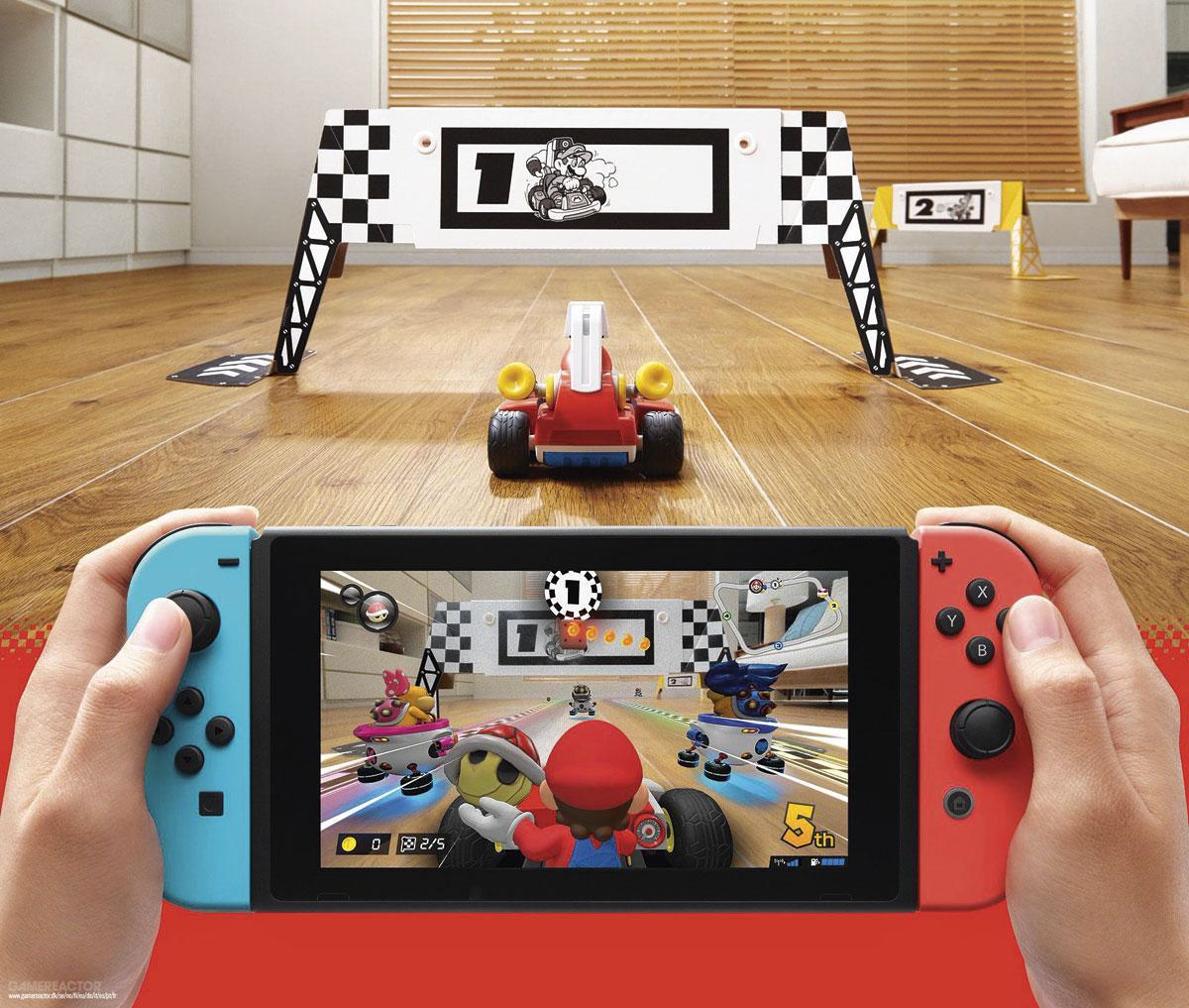 L'IA de Mario Kart Live égrène avec talent les décors, des adversaires et des bonus sur les circuits créés par le joueur.