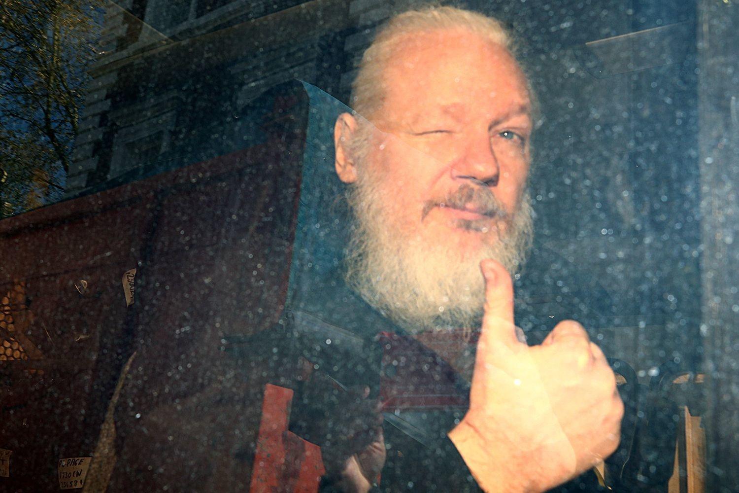 Julian Assange: chronique d'un long séjour équatorien à Londres