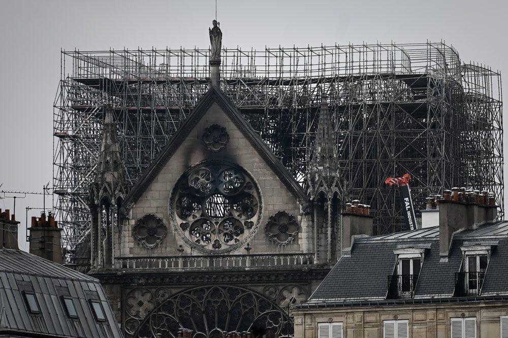 Rebâtir Notre-Dame: la barre du milliard devrait être facilement franchie