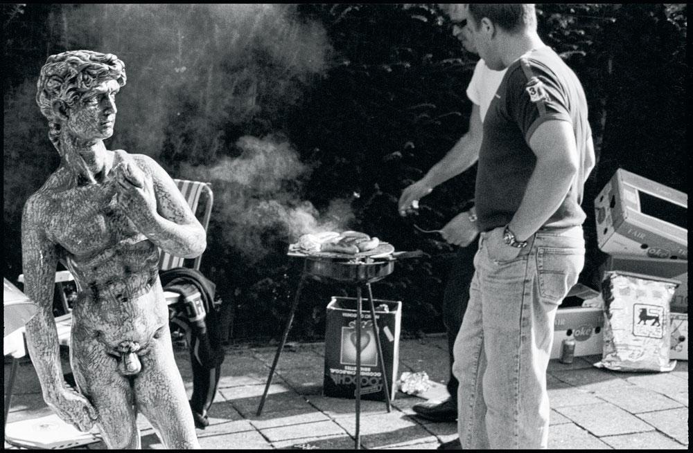 Quand faux antique et barbecue font bon ménage.