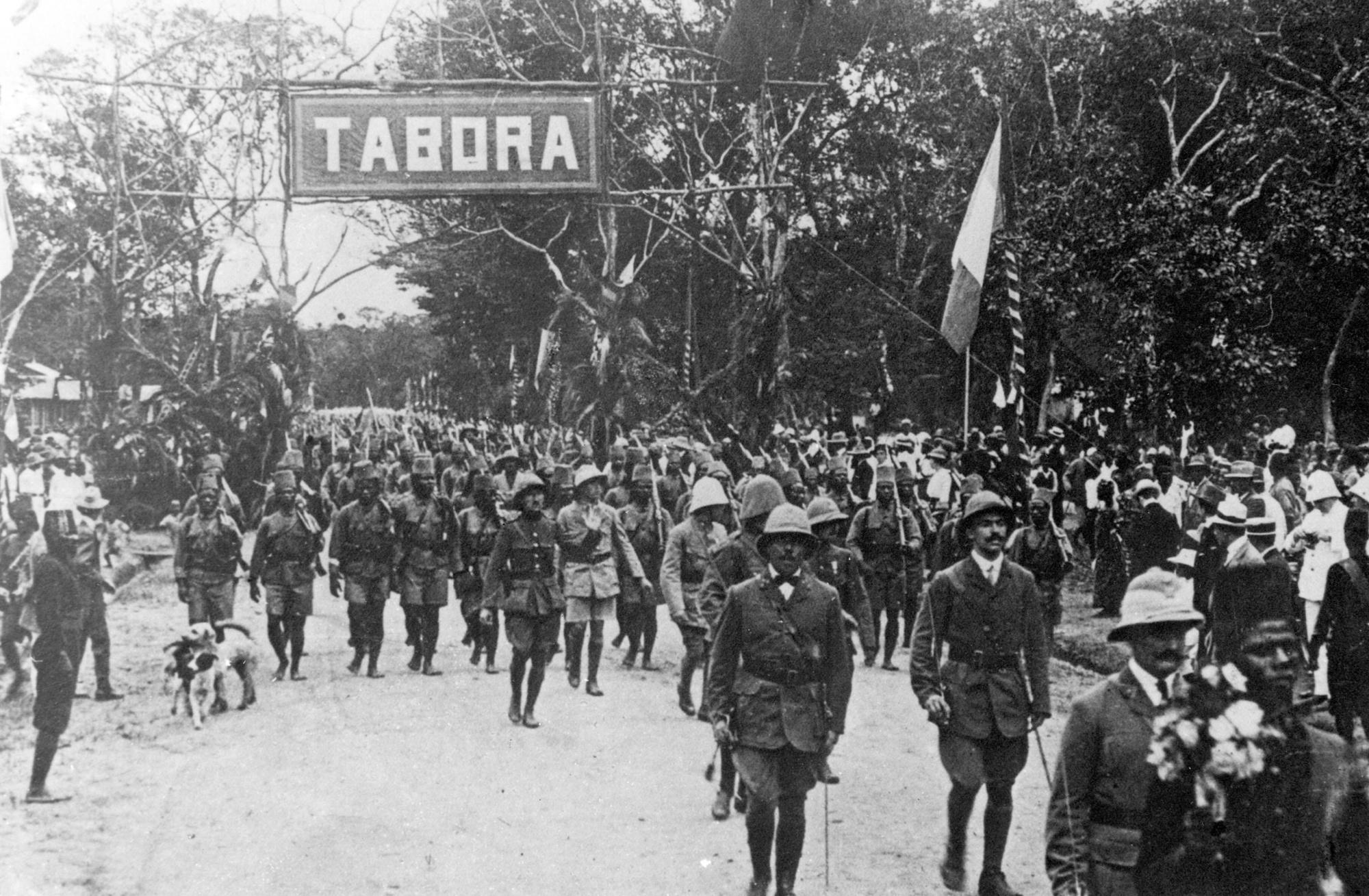 Bataille de Tabora Entrée des troupes belges (septembre 1916).
