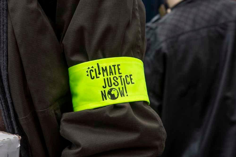 Des milliers de personnes au départ de la marche pour le climat et la justice sociale