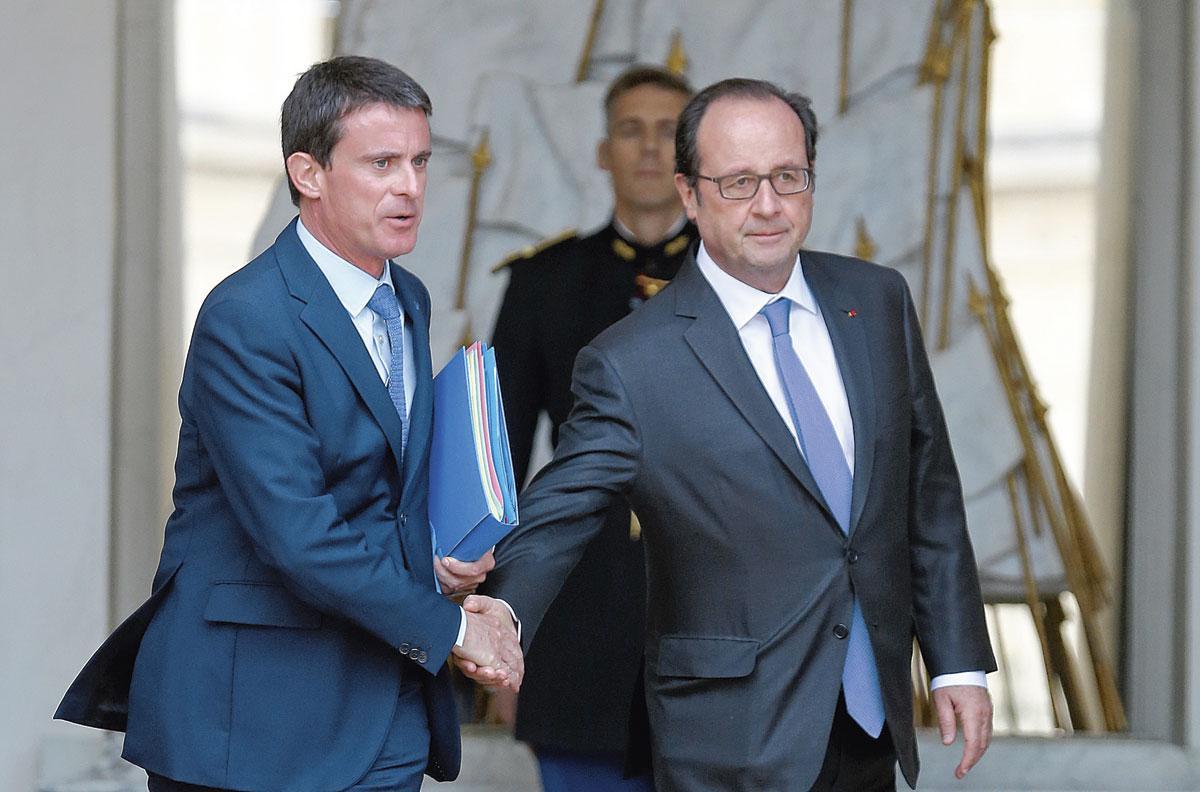 Manuel Valls déplore la frilosité de François Hollande qui aurait pu sublimer l'union nationale après les attentats.