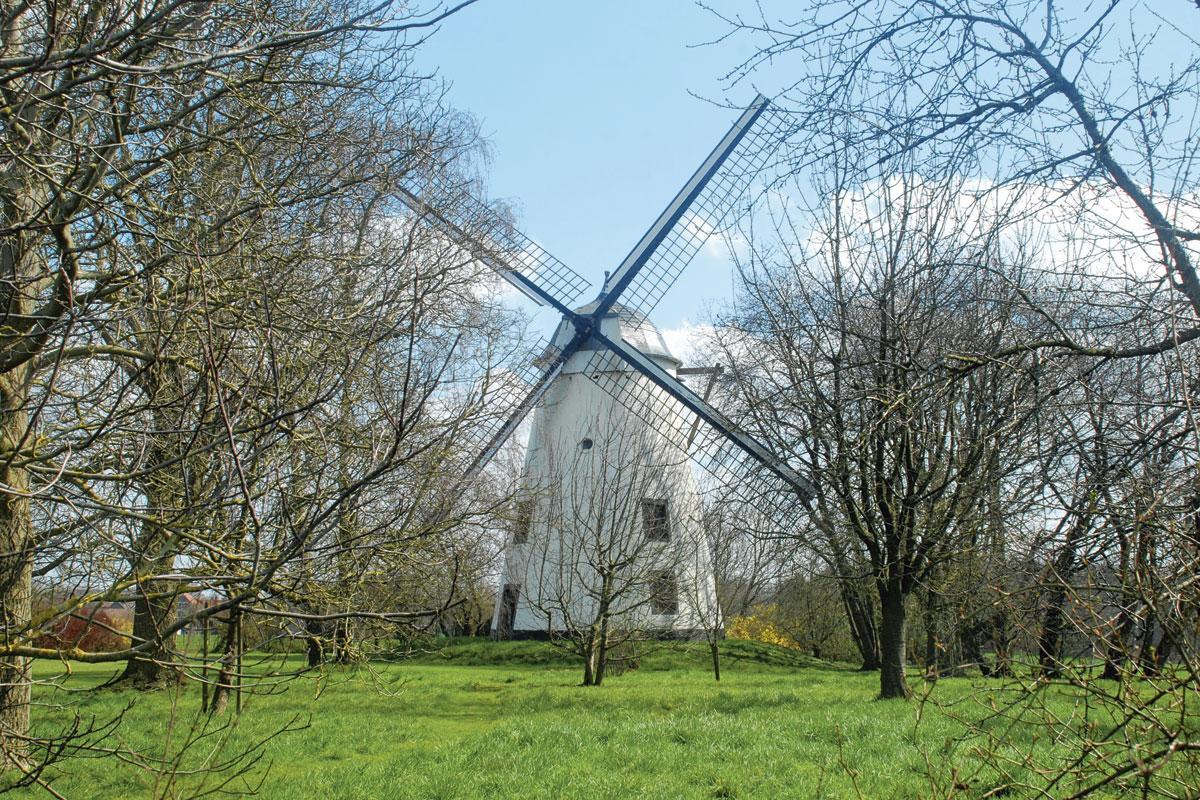 Le moulin de Tiège date de 1834.