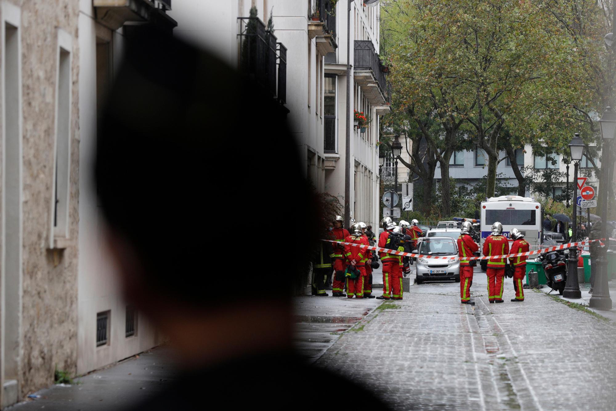 Attaque au hachoir à Paris: le suspect visait Charlie Hebdo et 