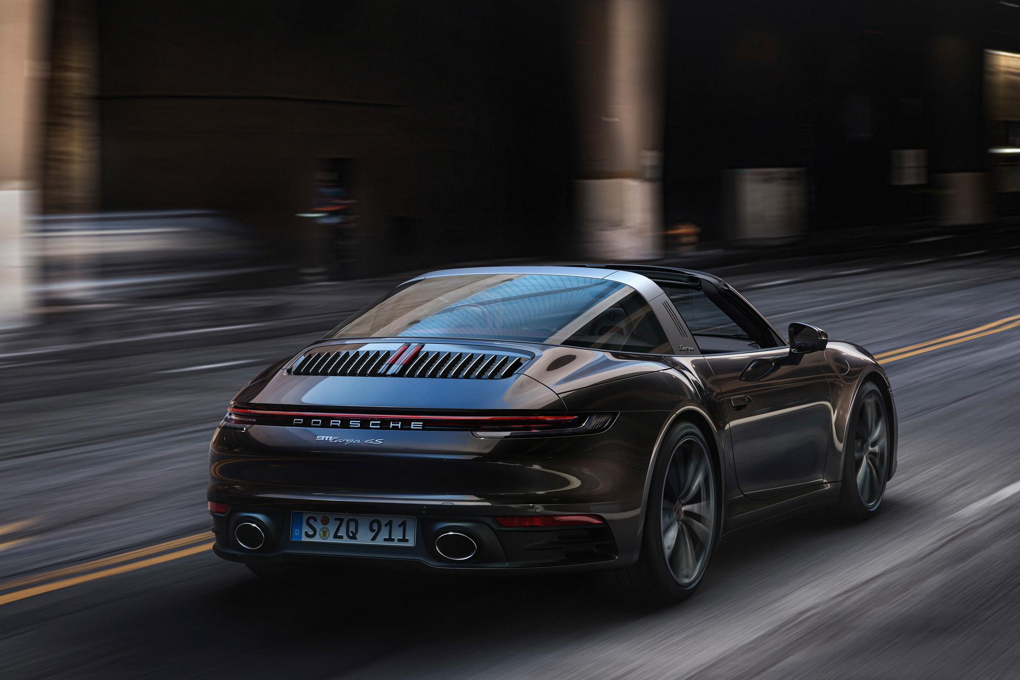 La 911 (ici une version Targa 4S) ne représente plus que 13 % du volume total des ventes.