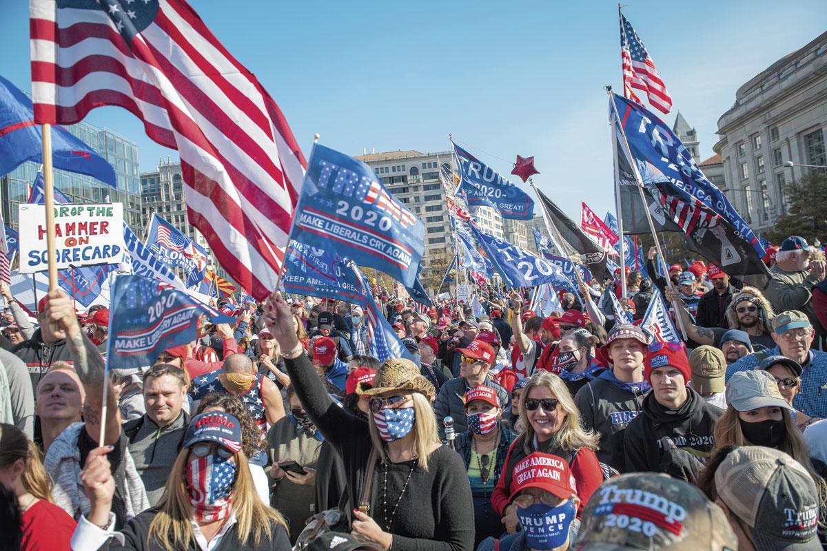 Des dizaines de milliers de partisans de Donald Trump dans les rues de Washington, le 14 novembre: un 
