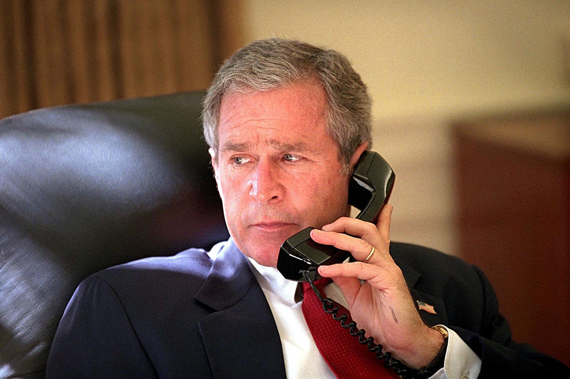 Georges Bush, le 7 octobre 2001, lors du début de l'opération 
