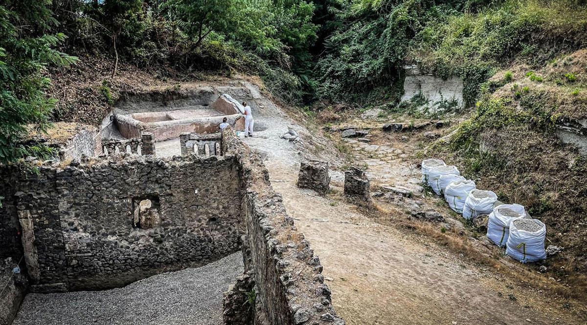 Découverte archéologique spectaculaire à Pompéi : 