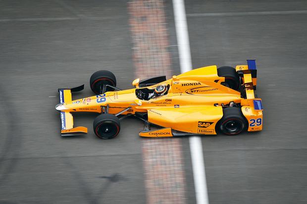 Fernando Alonso ruilt (één dag lang) de Formule 1 voor IndyCar