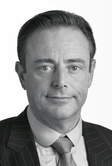Bart De Wever over zijn voorganger Frans Van Cauwelaert: de kraaiende haan