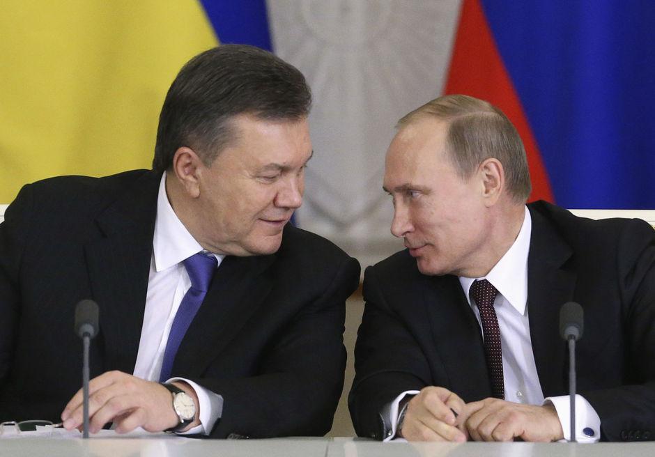 Oud-president Viktor Janoekovich en de Russische president Vladimir Poetin