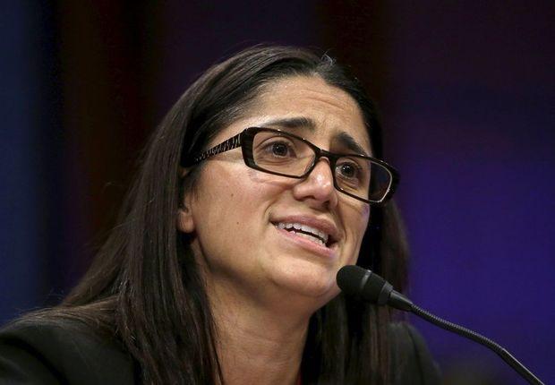 Kinderarts Mona Hanna-Attisha tijdens haar getuigenis voor de parlementaire commissie