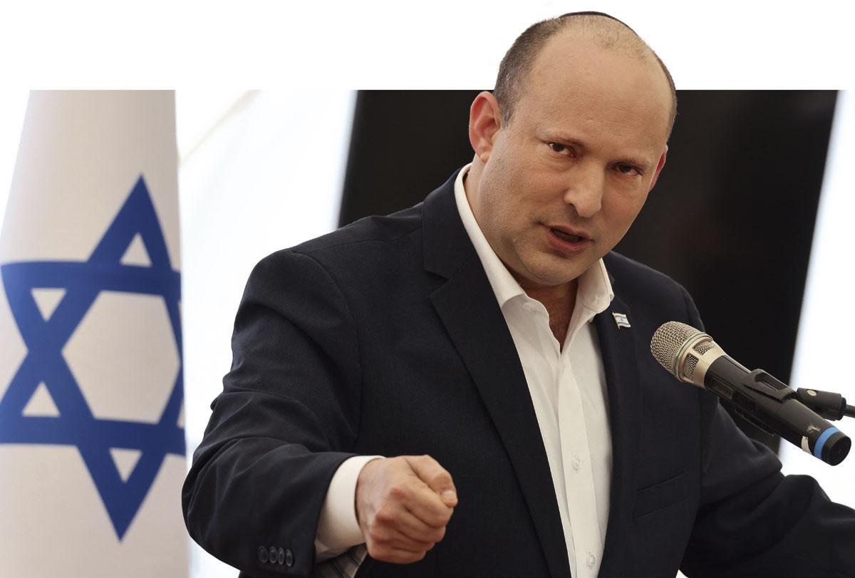 Le gouvernement de Naftali Bennett est affaibli par la série d'attentats et par la défection d'une députée à la Knesset.