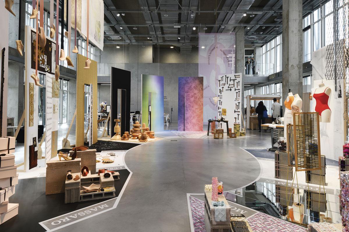 De Galerie van 19M is een multidisciplinaire ruimte bestemd voor zowel tentoonstellingen als workshops.