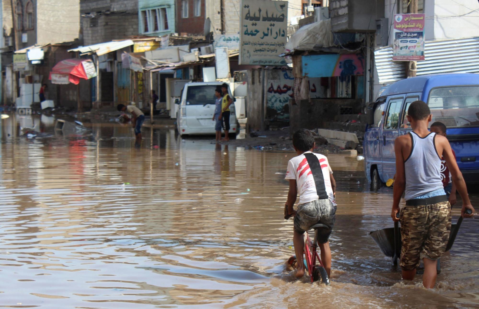 Overstromingen in Aden, 2020
