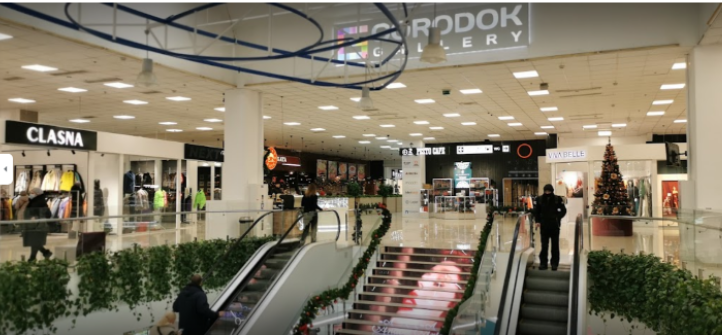 Factcheck: Oekraïens winkelcentrum excuseerde zich in 2019 voor hakenkruis na vermeende computerhack