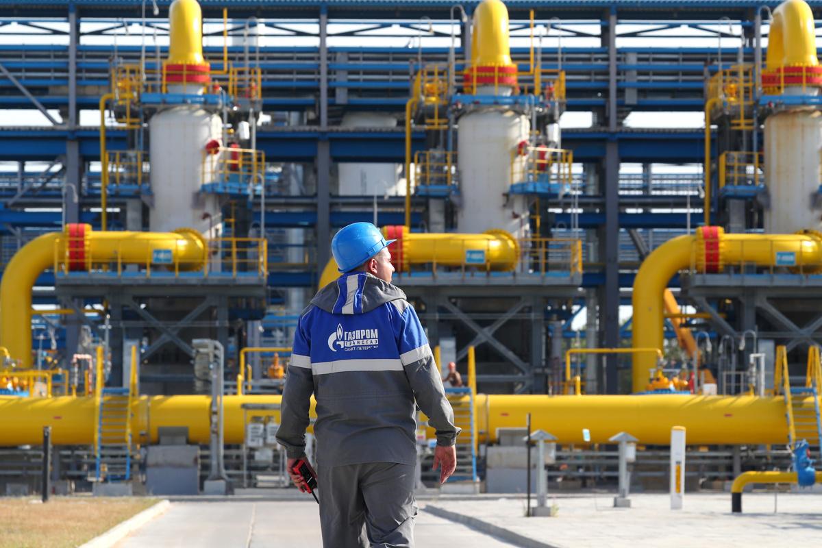 Een faciliteit van gasverwerking in Slavyanskaya, Rusland, op 27 juli 2021.
