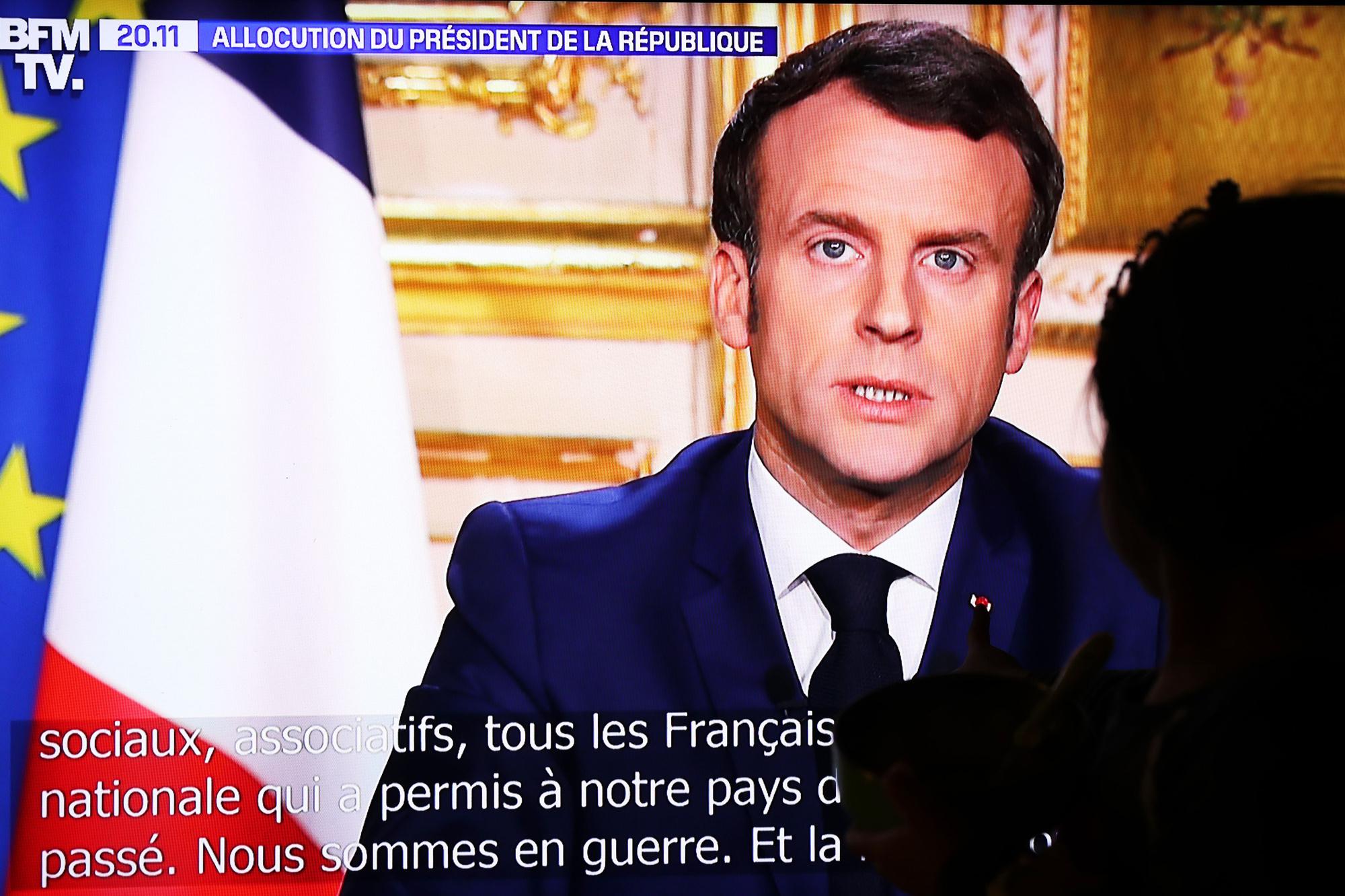 Gilets jaunes, Benalla, la crise Covid: retour sur les temps forts du mandat d'Emmanuel Macron (en images)