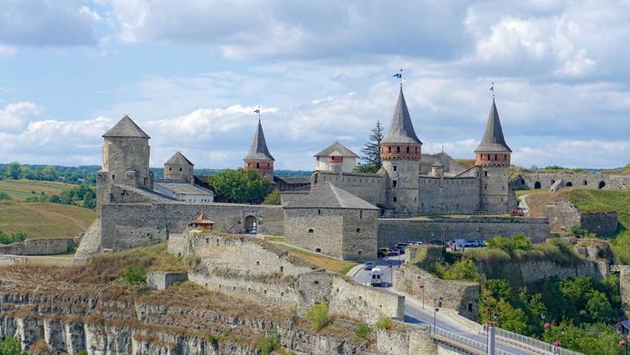 Château de Kamianets-Podilskyi construit au 14e siècle dans la ville du même nom