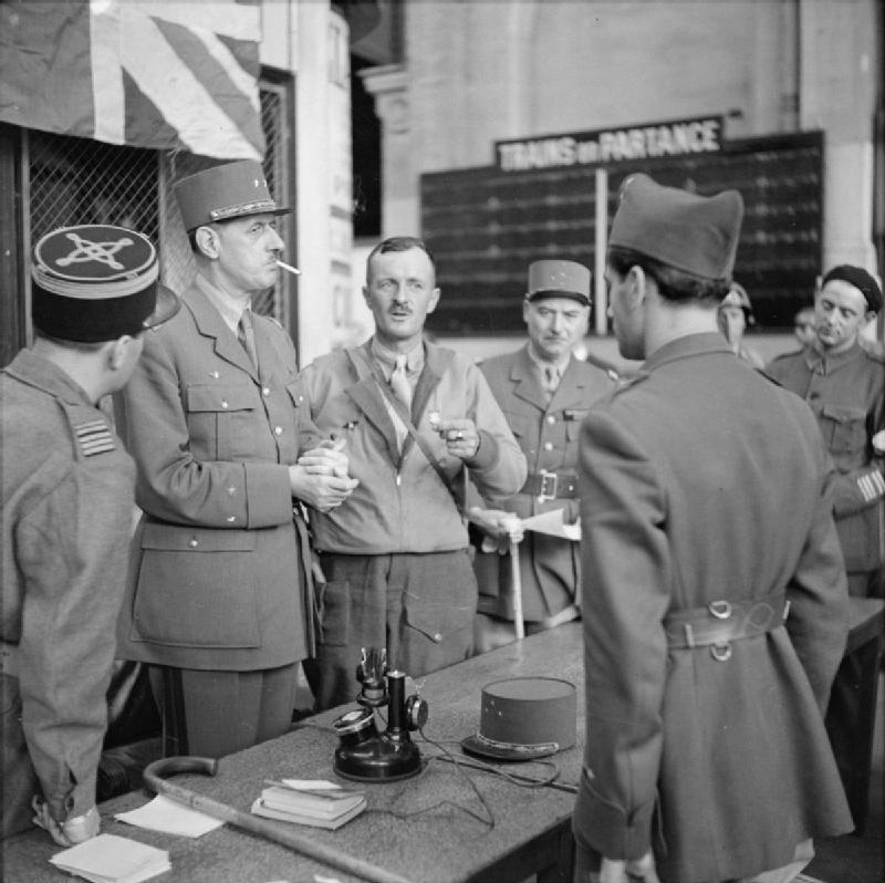 Generaal Charles de Gaulle tijdens de Tweede Wereldoorlog in Frankrijk.