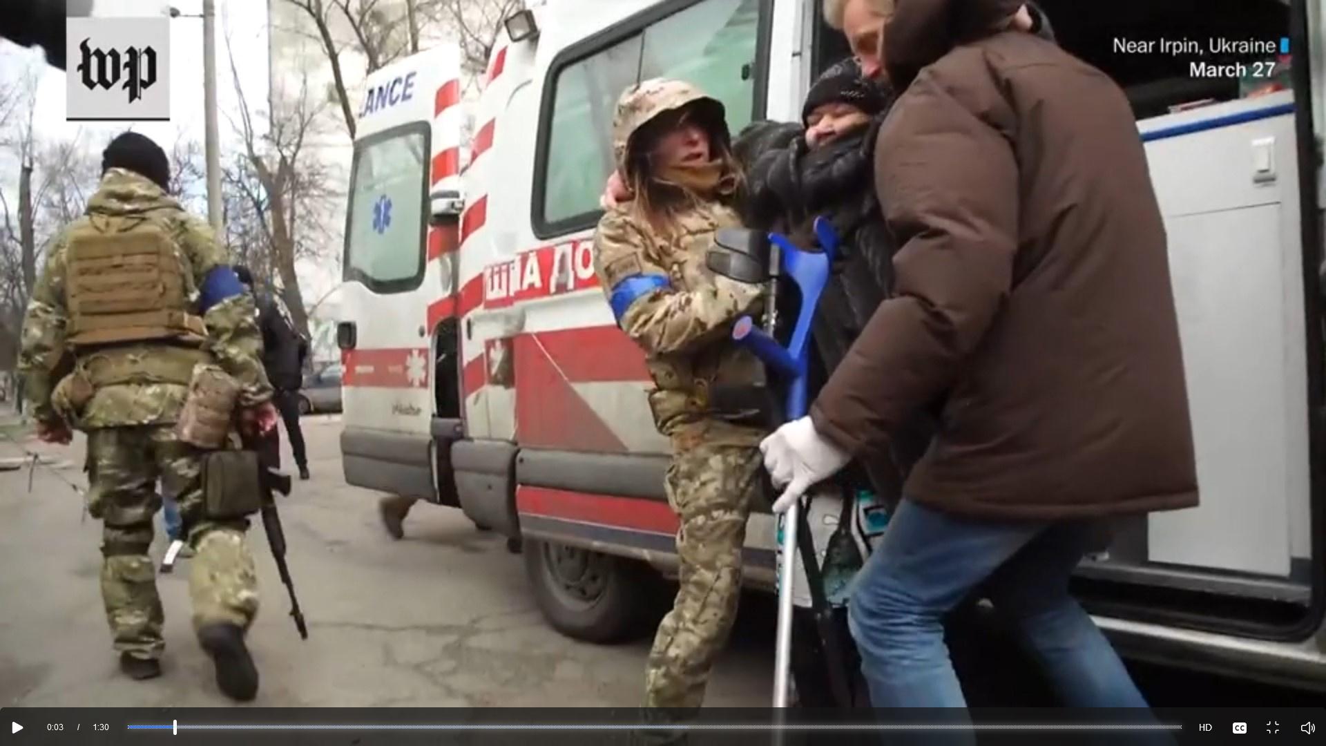 Factcheck: Oekraïense soldaten in busje met logo Rode Kruis is niet noodzakelijk een oorlogsmisdaad