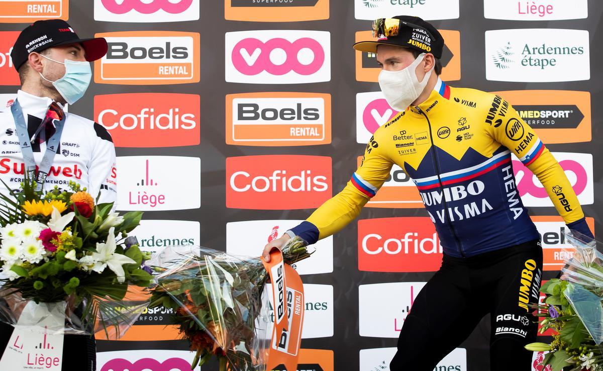 Alleen Van Aert kan Van der Poel van een zege in de Ronde van Vlaanderen houden