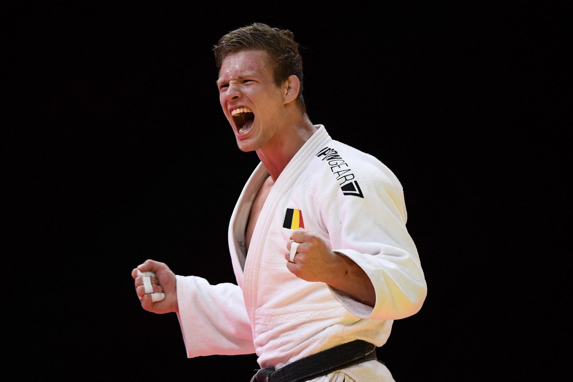 Matthias Casse schreeuwt het uit na zijn eerste wereldtitel bij de senioren, in juni 2021.