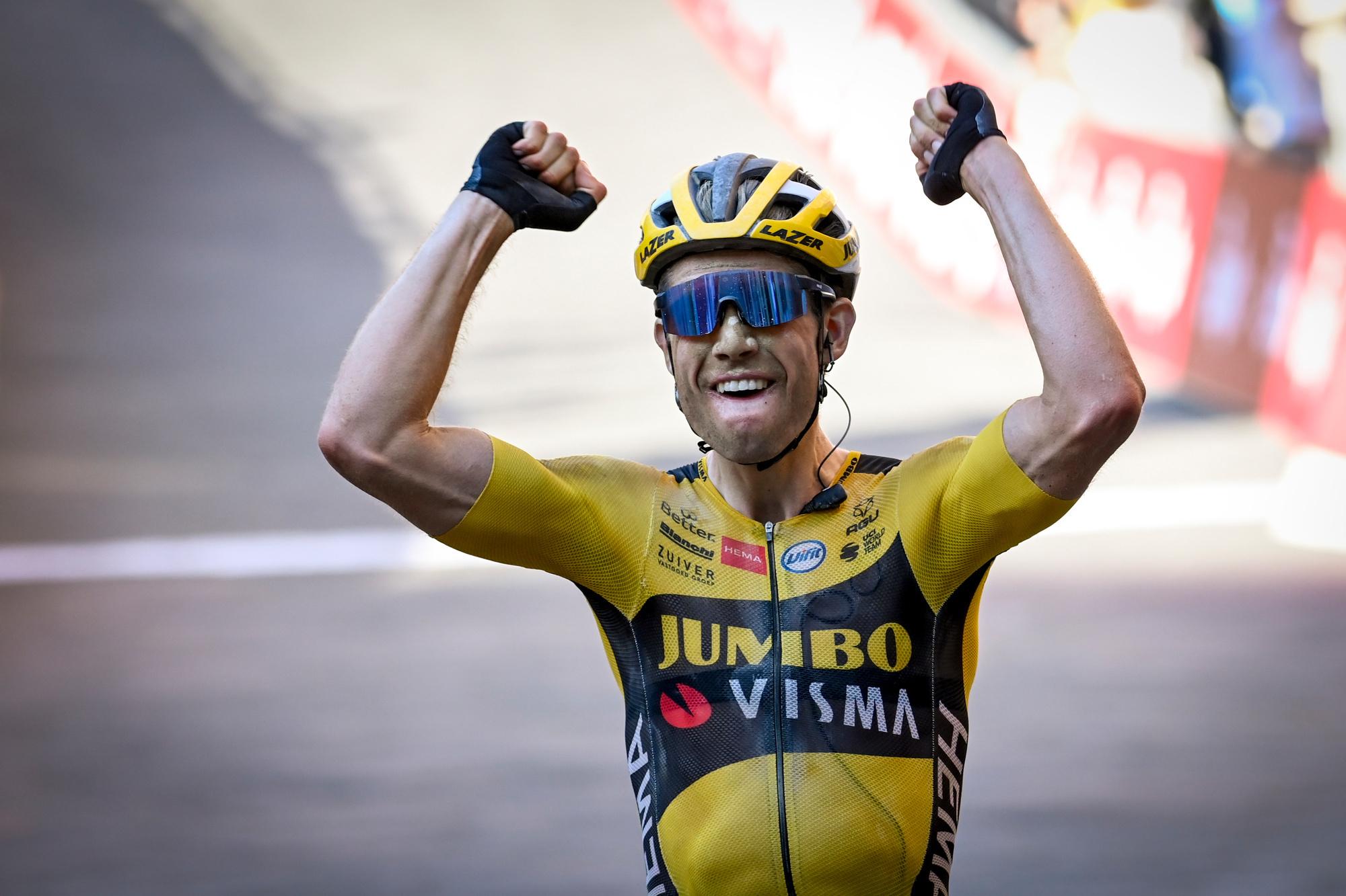 Begin augustus 2020 won Wout van Aert meteen zijn eerste koers na de coronaonderbreking: de Strade Bianche.