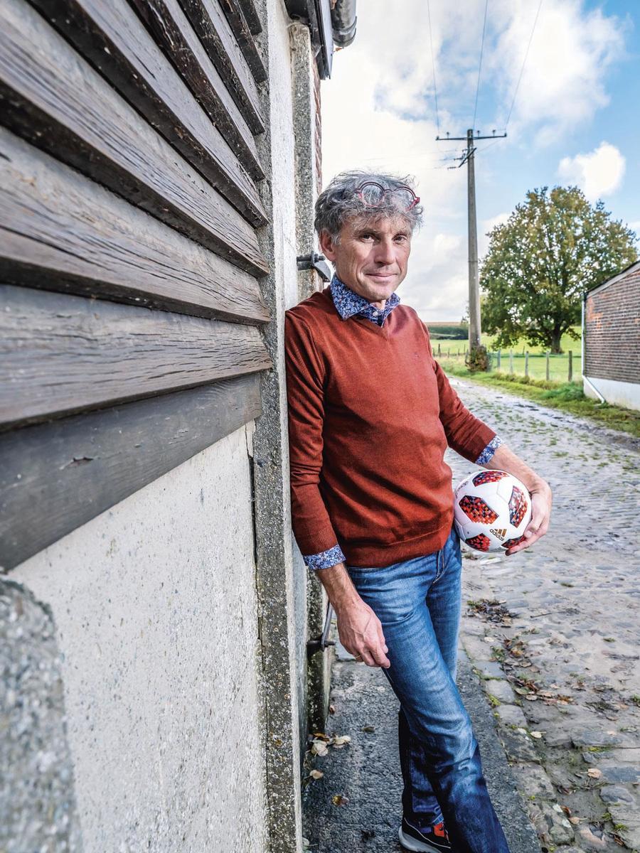 Peter Vandenbempt: 'Bij de overname van OHL heb ik een goed gevoel, terwijl ik Eupen dan weer een slecht voorbeeld vind.'
