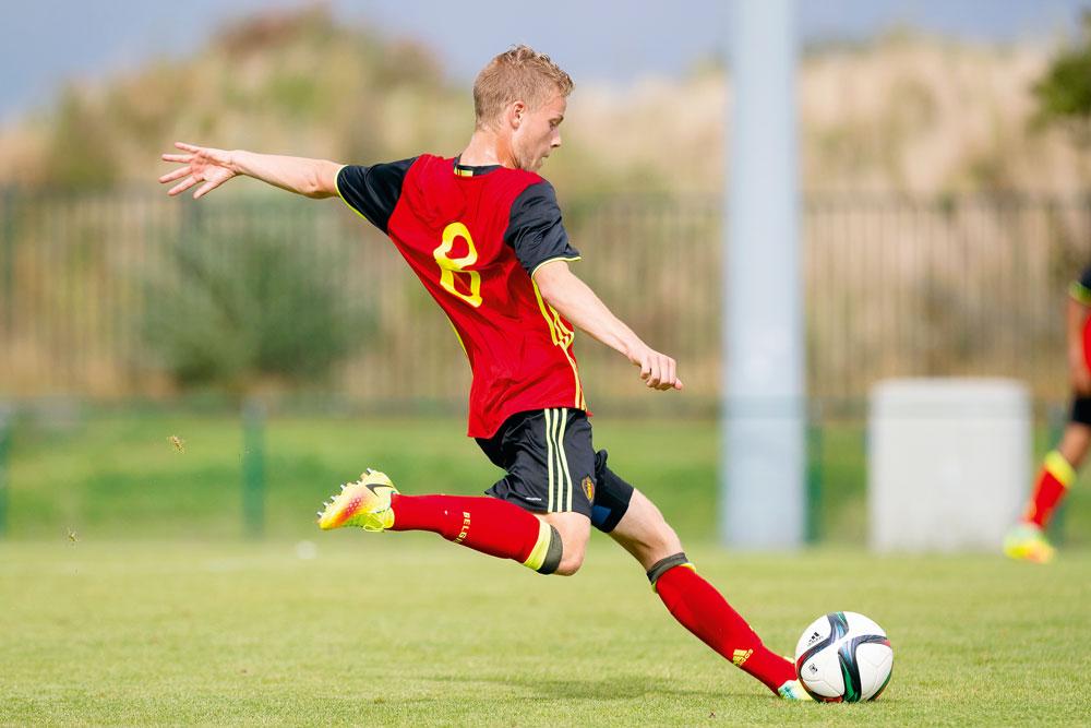 Dante Rigo komt met Jong PSV uit in de Nederlandse tweede klasse.