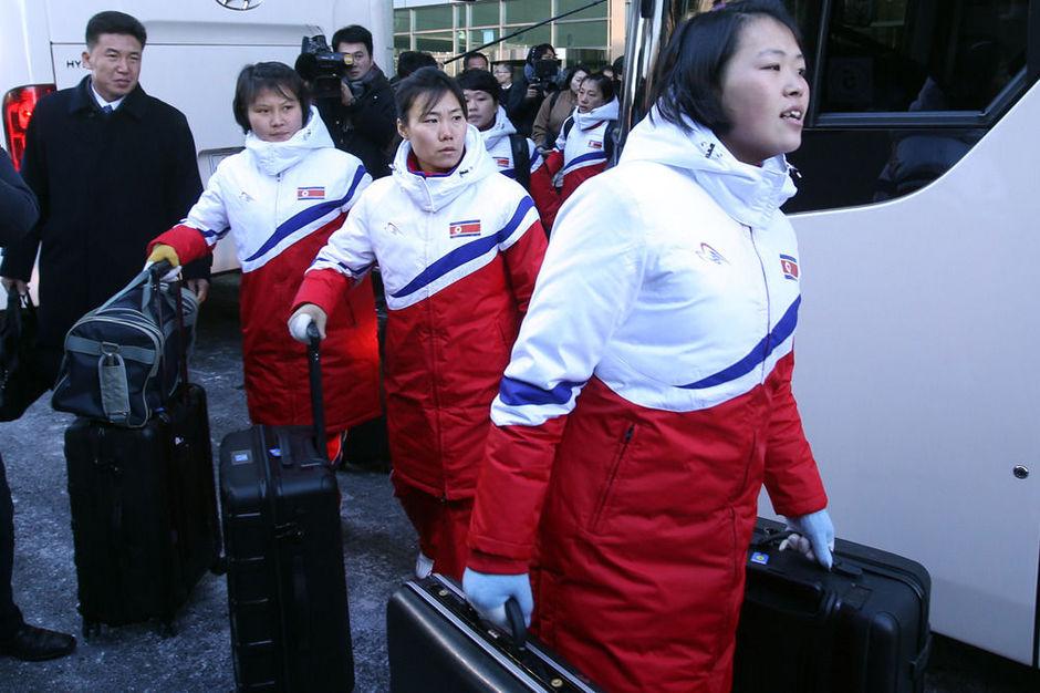 Aankomst van de Noord-Koreaanse vrouwen in Zuid-Korea