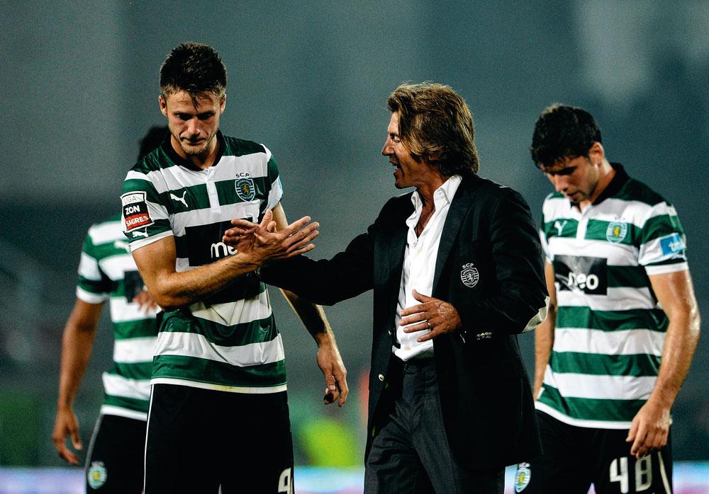 Voorzitter Bruno De Carvalho over de periode van Sá Pinto als trainer van Sporting Clube: 'Hij gedroeg zich toen niet als de échte Sá.'