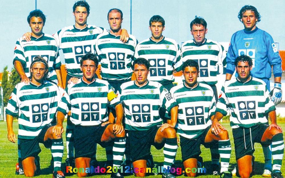 Cristiano Ronaldo (bovenste rij: tweede van links) maakte zijn debuut bij Sporting Clube toen Sá Pinto er kapitein was.