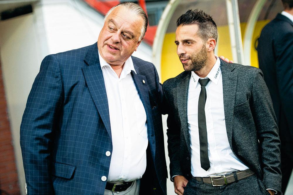 Yannick Ferrera met voorzitter Johan Timmermans. 'De directie van KV Mechelen had een zondebok nodig.'