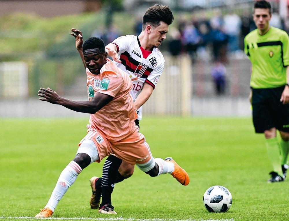 Francis Amuzu scoorde in de oefenwedstrijd tegen KSK Heist.