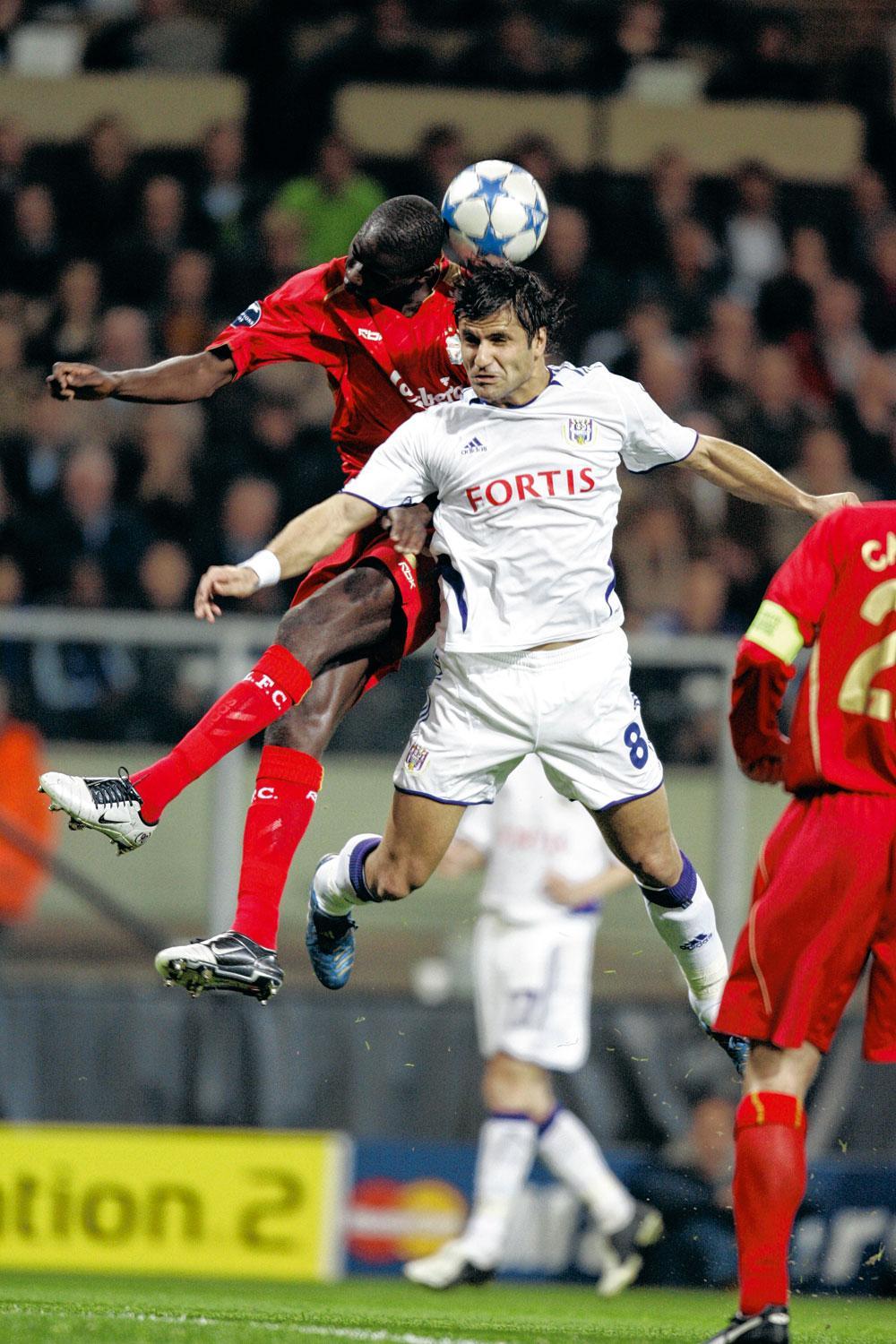 Nenad Jestrovic met Anderlecht tegen Liverpool in 2005.