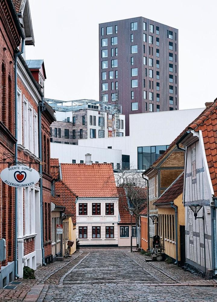 Een typisch straatje in Odense, de thuisstad van Jess Thorup.