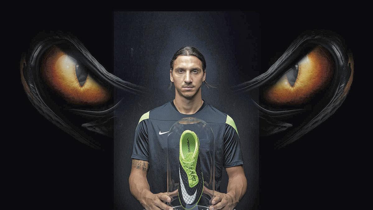 In een advertentie voor Nike. Het sportmerk speelde handig in op de Zlatanmania.