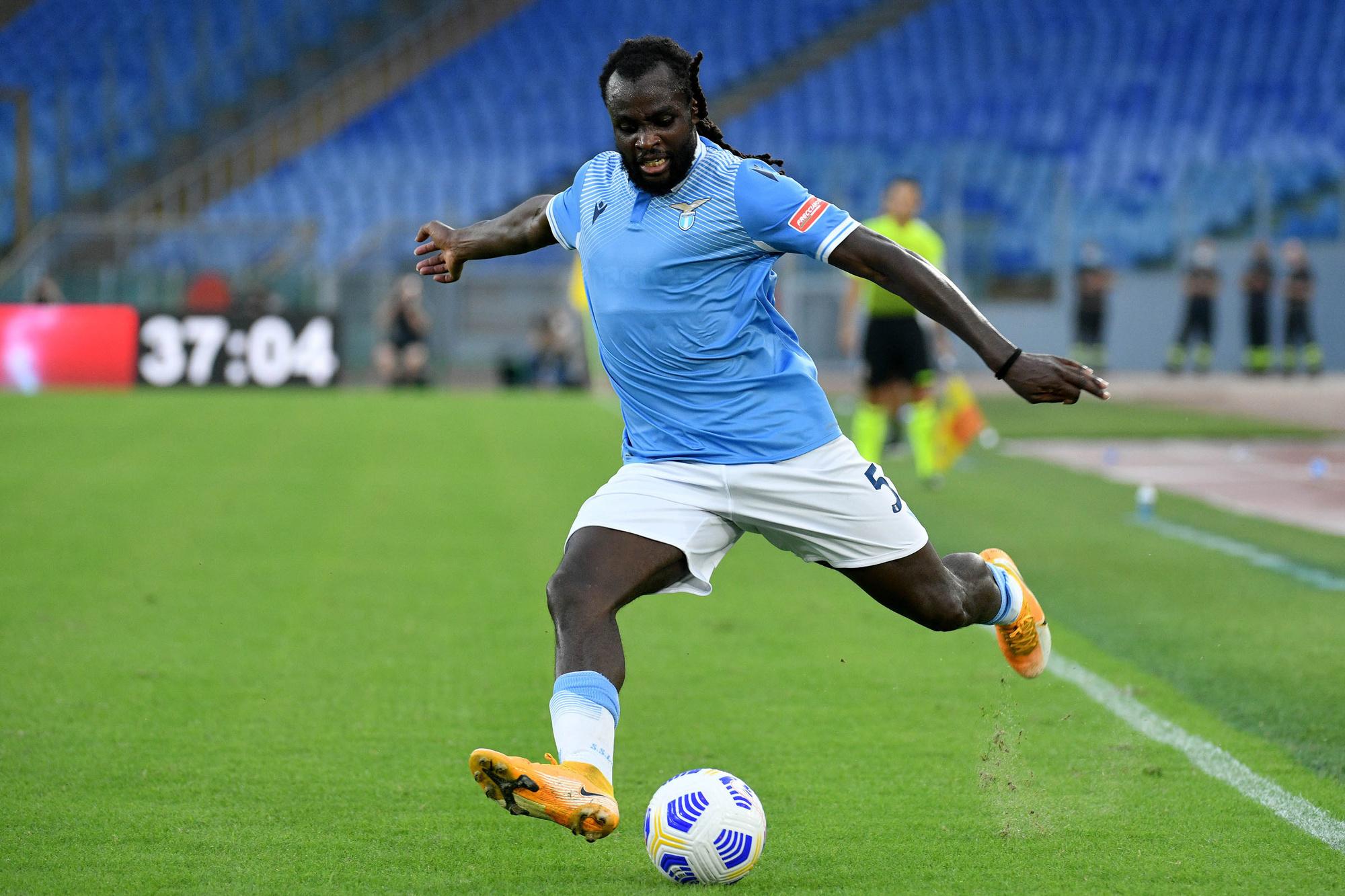 Jordan Lukaku in actie voor Lazio Roma