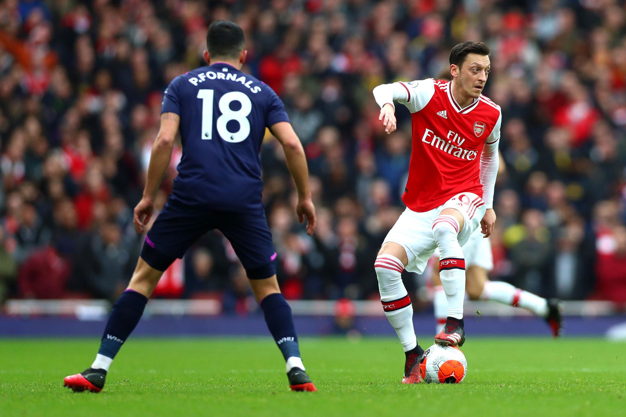 Mesut Özil tijdens zijn laatste wedstrijd voor Arsenal op 7 maart.