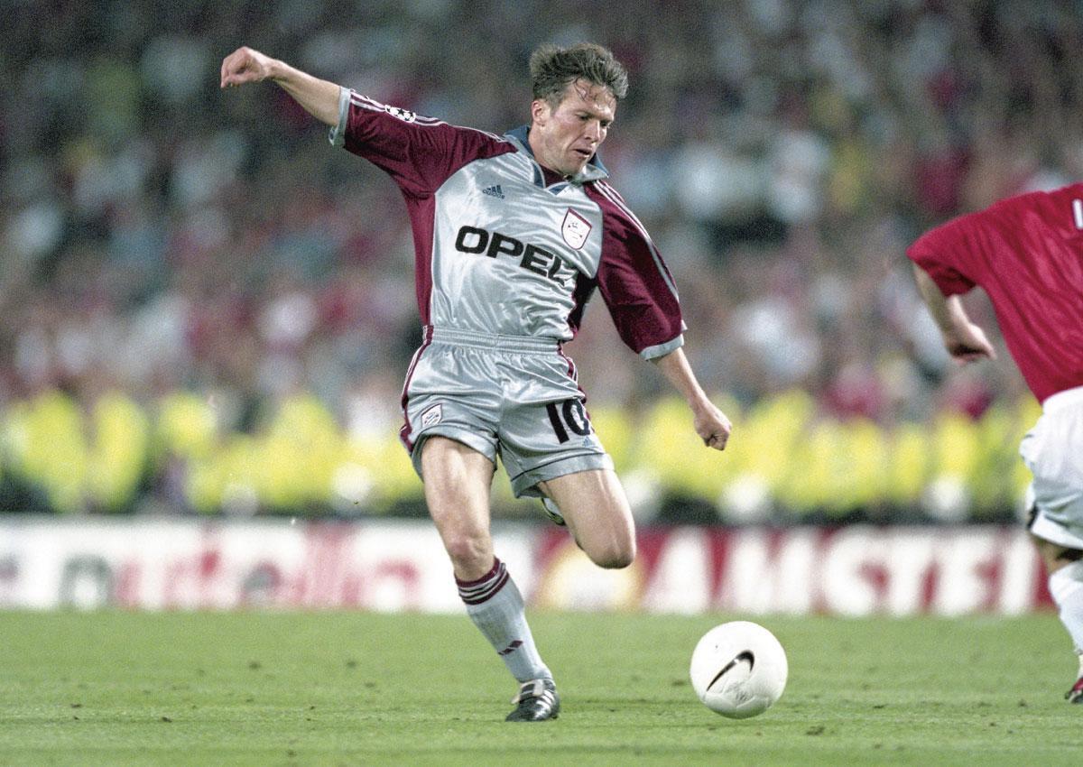 Lothar Matthäus in de verloren Champions Leaguefinale van 1999 tegen Manchester United, een van de zwartste bladzijden uit zijn carrière.