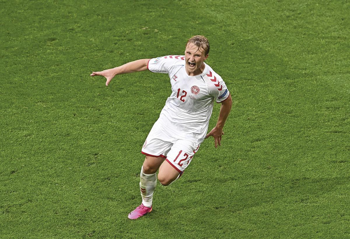 Kasper Dolberg was met twee doelpunten de held van de 1/8 finale tegen Wales.