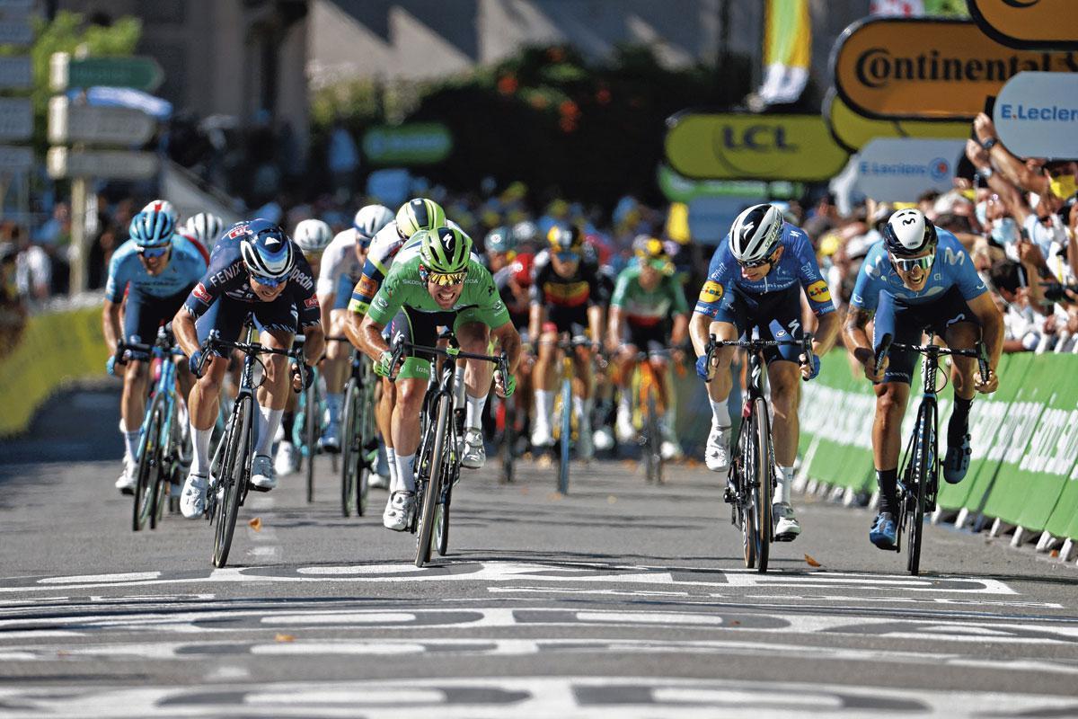 Mark Cavendisch wint de 13e rit van Nîmes naar Carcassonne. Sinds 2015 ondersteunt ?KODA specifiek het puntenklassement van de Tour.