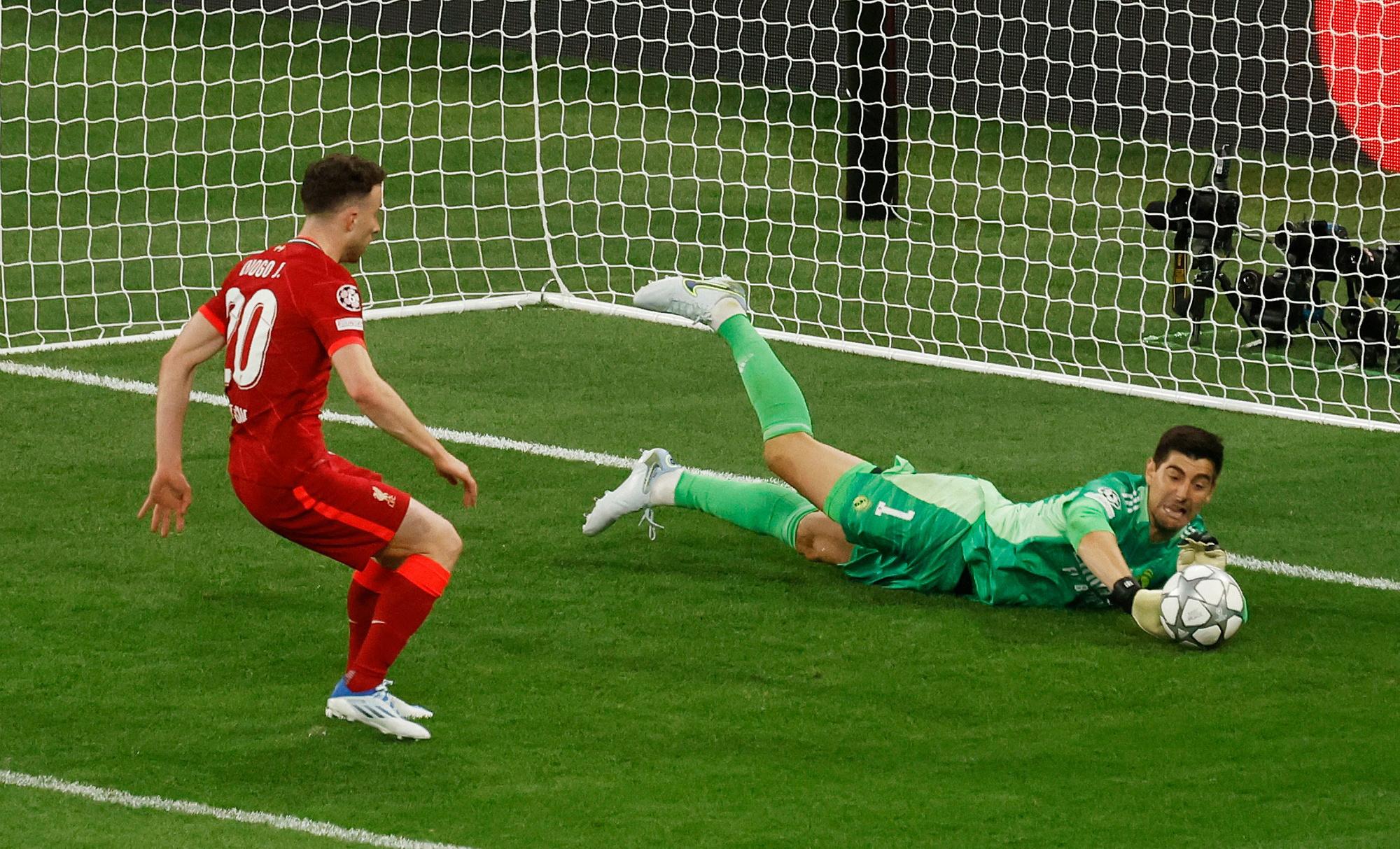 Courtois redt.