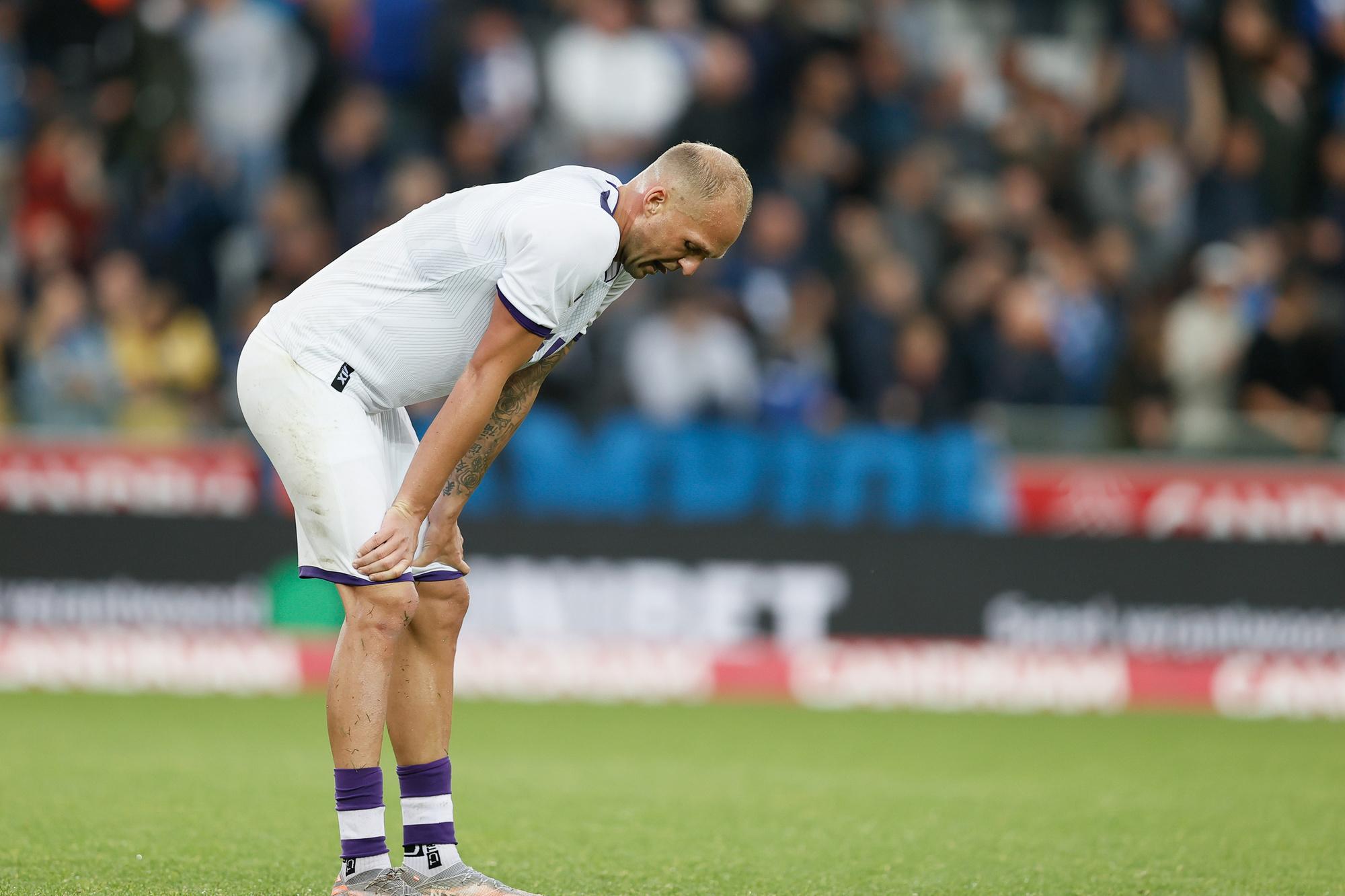 Rattennest Beerschot: old school trainer, intern onbegrip en mislukte mercato