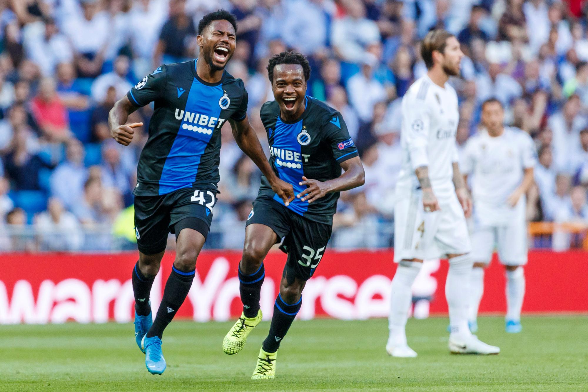 Emmanuel Dennis met zijn dubbele treffer tegen Real Madrid in de Champions League.