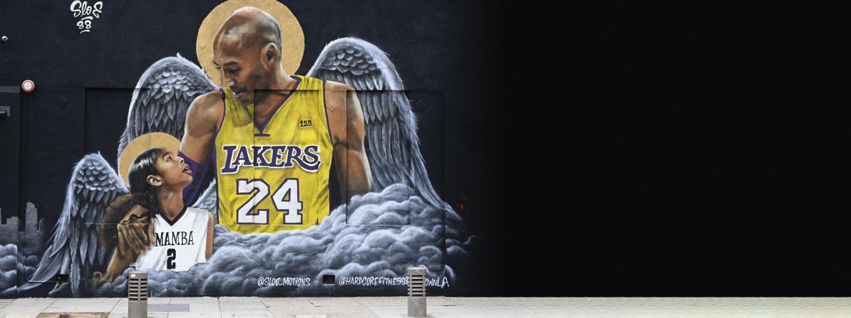 Een van de vele muurschilderingen die in Los Angeles, en overal ter wereld, opdoken na de dood van Kobe Bryant en zijn dochter Gianna.